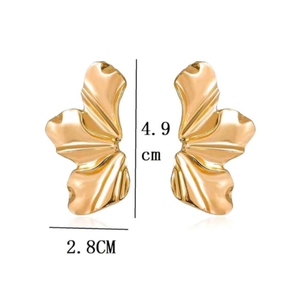 NEW! Anthropologie Molten Minimalist Hammered Asymetrical Flower Gold Earrings - Picture 3 of 5